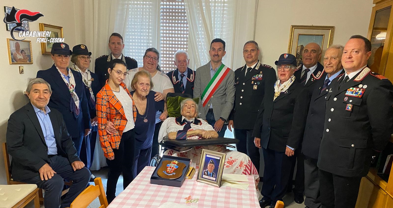 L’Appuntato dell’Arma dei Carabinieri Verardo Graziani compie 100 anni 