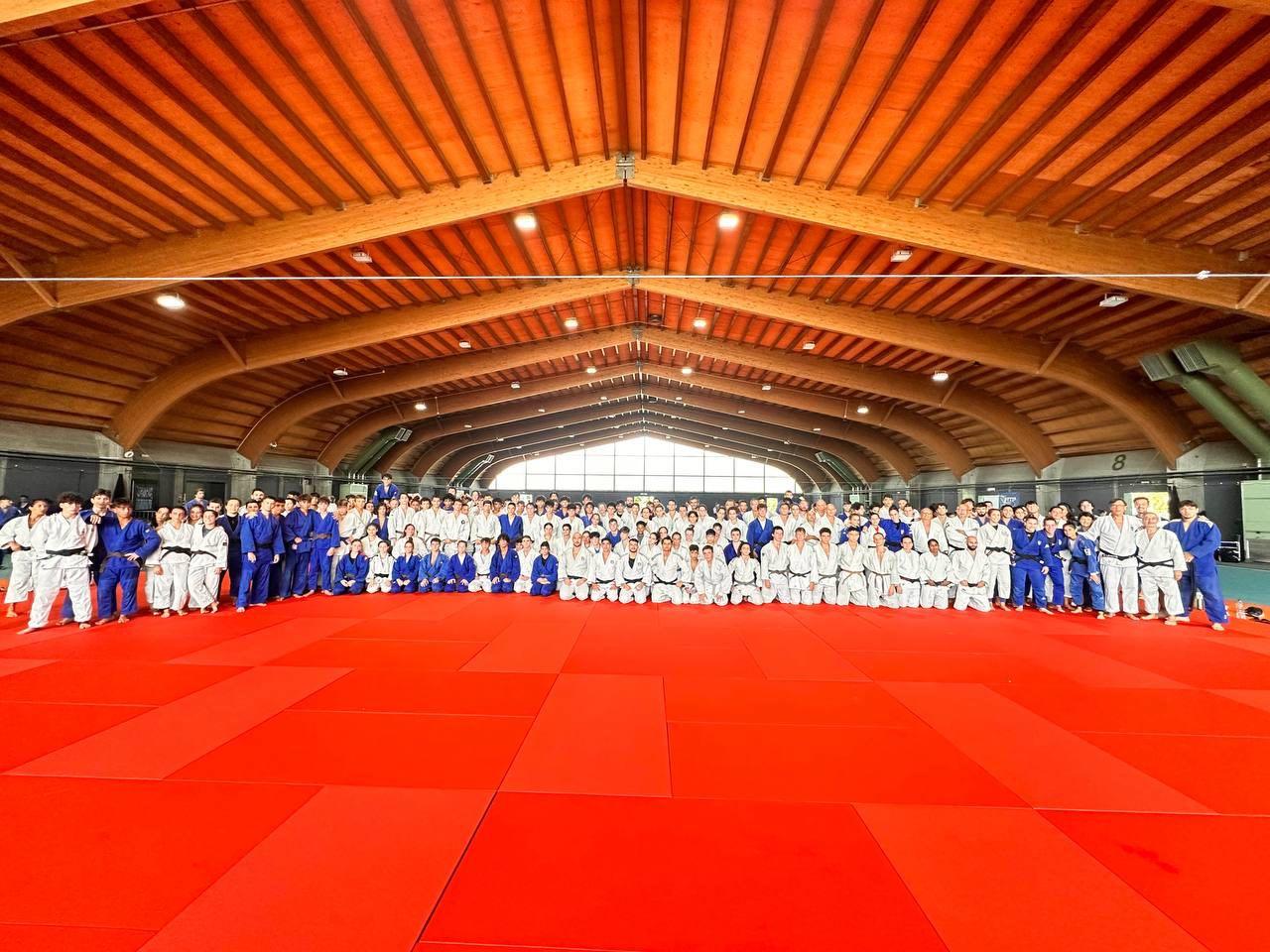 Cinquecento judoki a Cesenatico: ci sono anche due olimpioniche